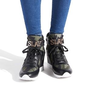 SLAY in these camo wedge sneakers